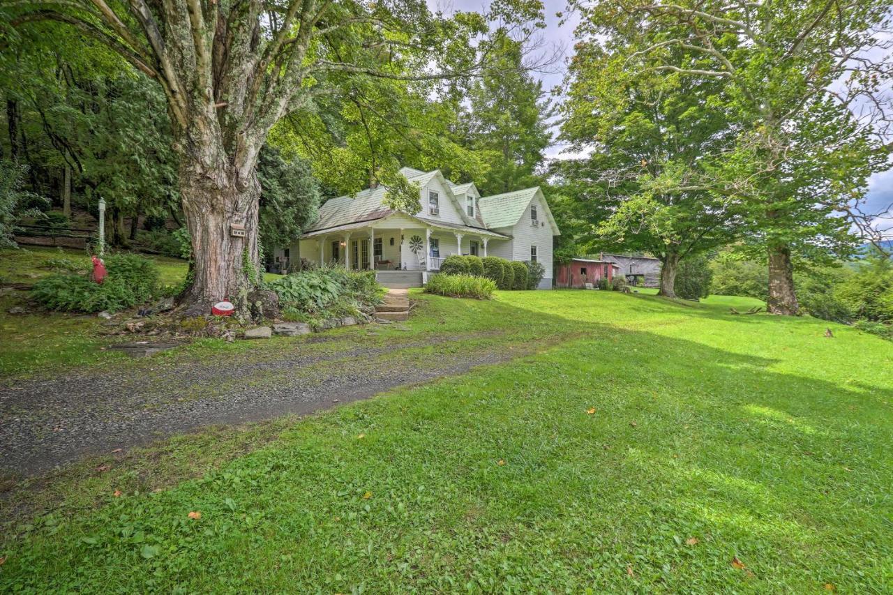 Lil Red Hen Cottage In The Boone Area With Hot Tub West Jefferson Zewnętrze zdjęcie