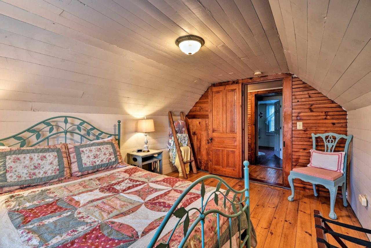 Lil Red Hen Cottage In The Boone Area With Hot Tub West Jefferson Zewnętrze zdjęcie
